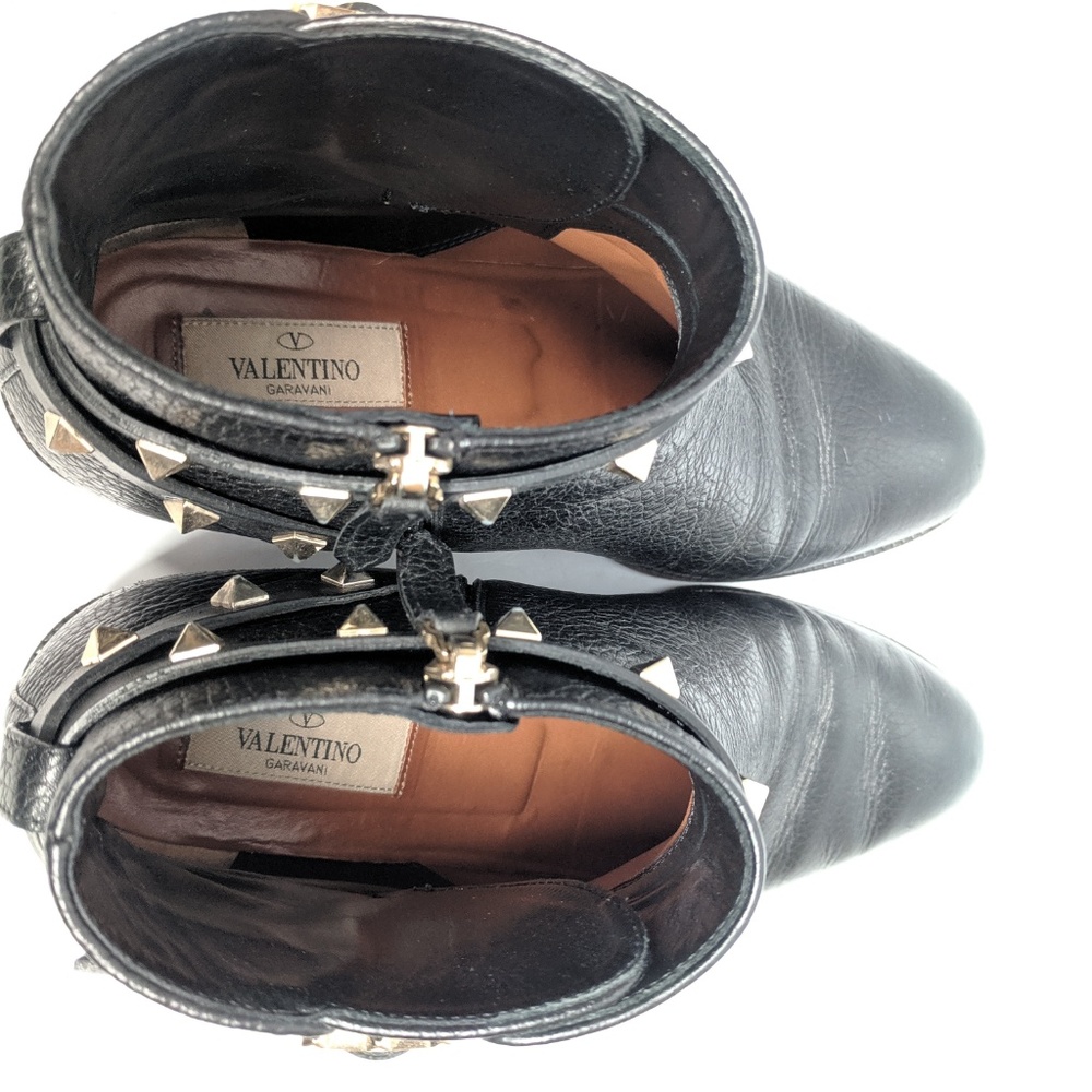 SOLD Valentino Rockstud Black Leather Ankle Boots - Picture 2 of 6